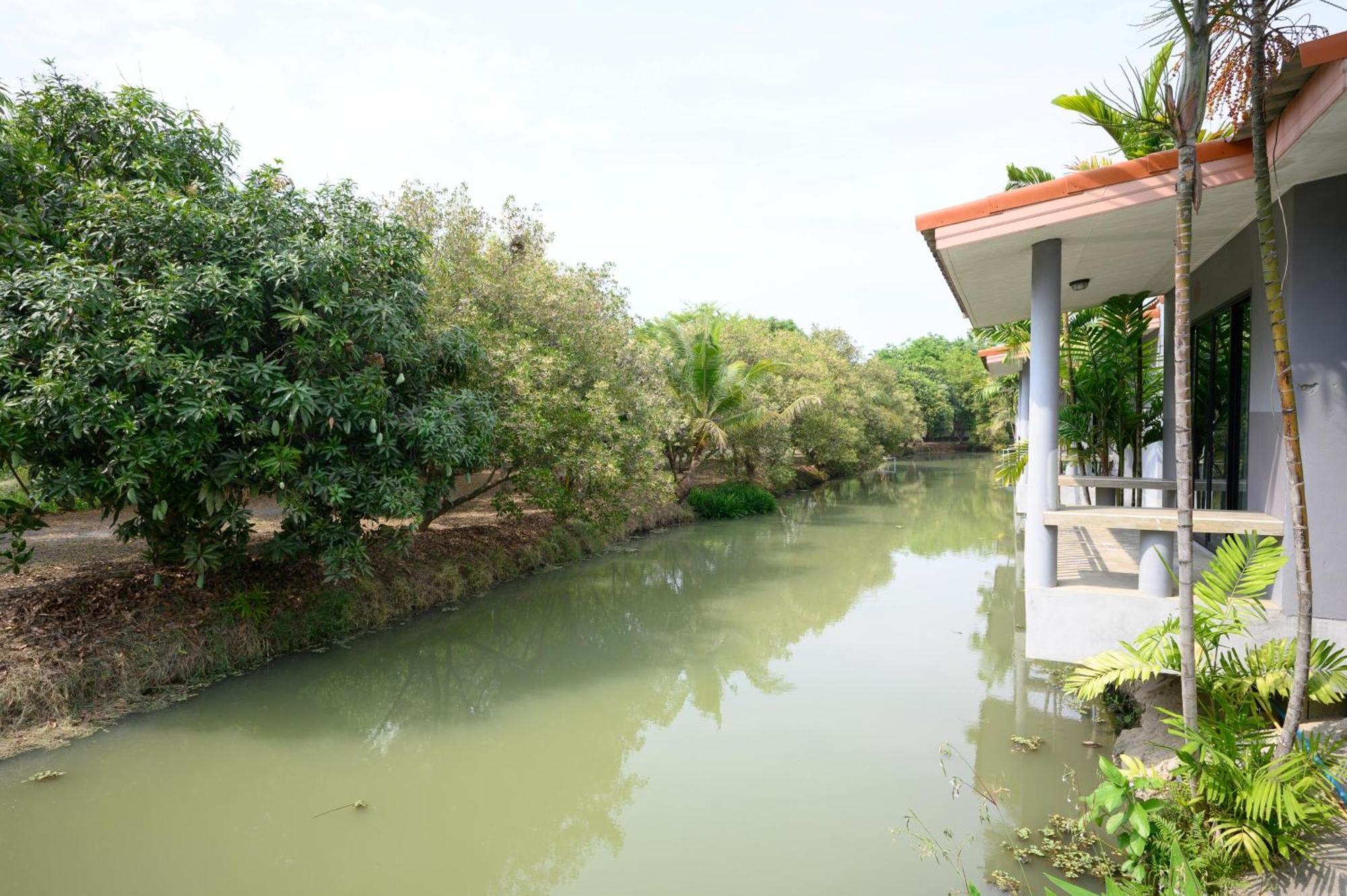 Busaya Resort & Cuisine Nakhon Pathom Eksteriør bilde